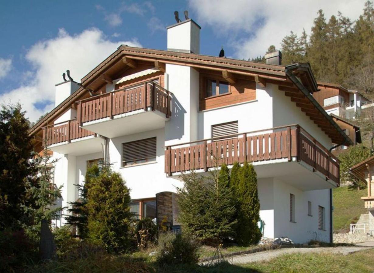 Renovated 3 Rooms Apartment In Ruschein Near Laax Exterior photo